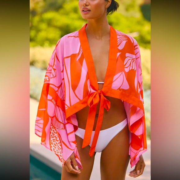 Host Pick 🎉🎉🎉🎉Anthropology, Tie-Front Soft Crop Top. - Picture 2 of 5